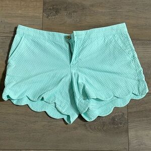 Lilly Pulitzer Mint Green Scalloped Women Shorts